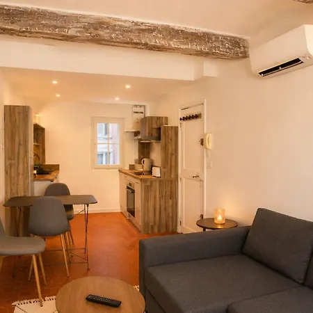 Enchanting 1-bedroom On Rue Fourmilliere Apartamento *