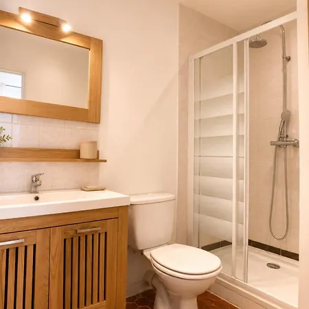 Enchanting 1-bedroom On Rue Fourmilliere Apartamento Antibes